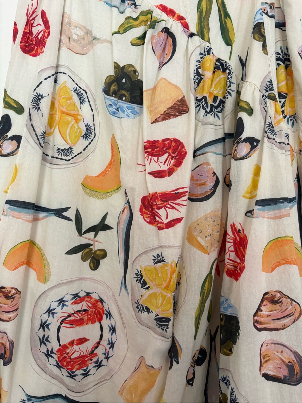 Lisa Says Gah Maeve Midi Skirt with Colorful Seafood & Fruit Print - Picture 2 of 4